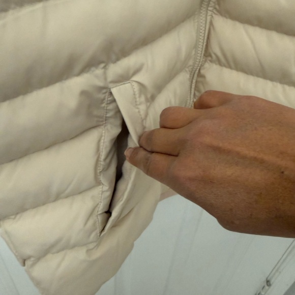 Nike Kids Loose hooded  Puffer Jacket size XL new - Picture 2 of 12